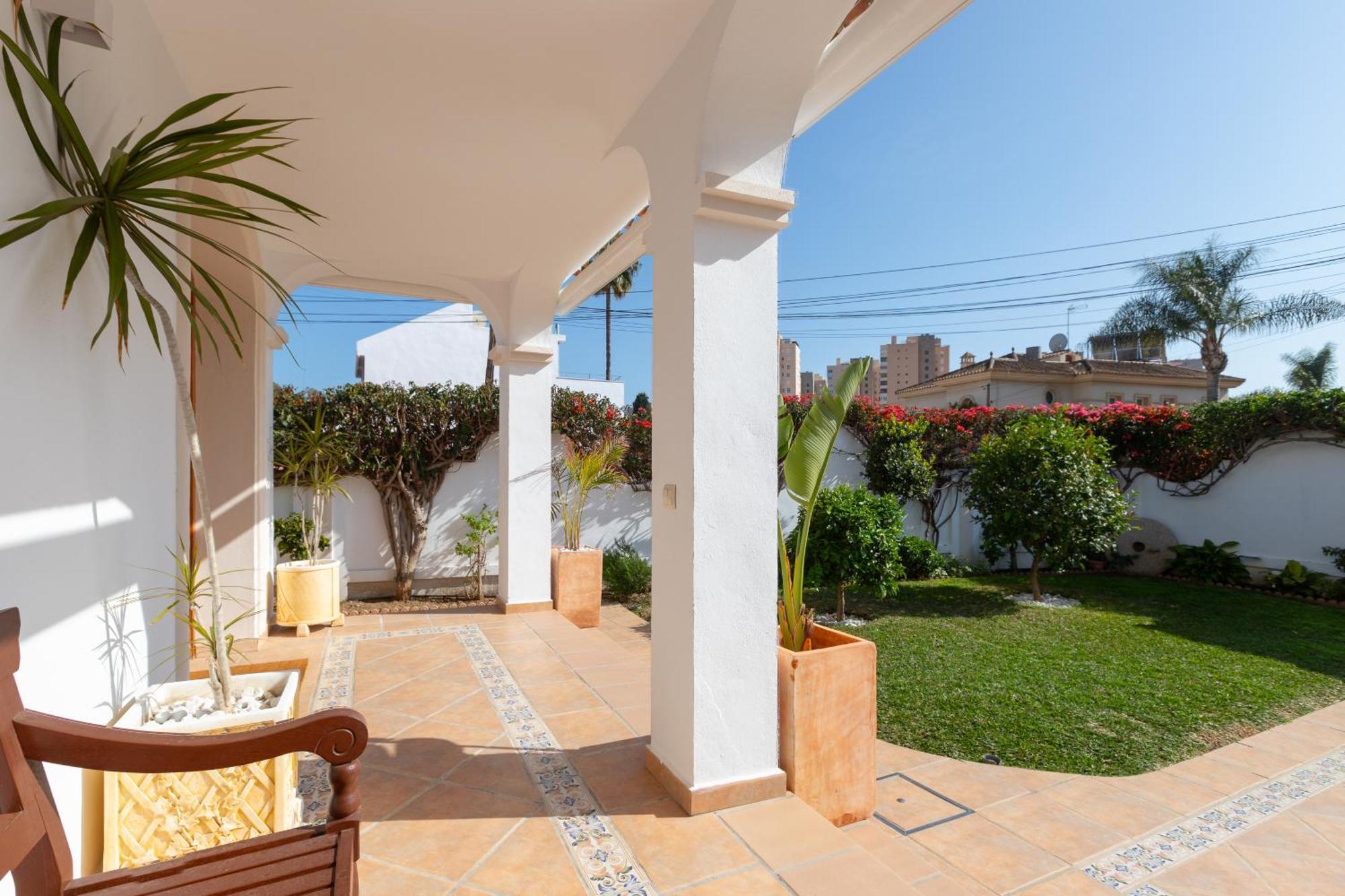 Вилла La Casita Del Mar Торремолинос Экстерьер фото