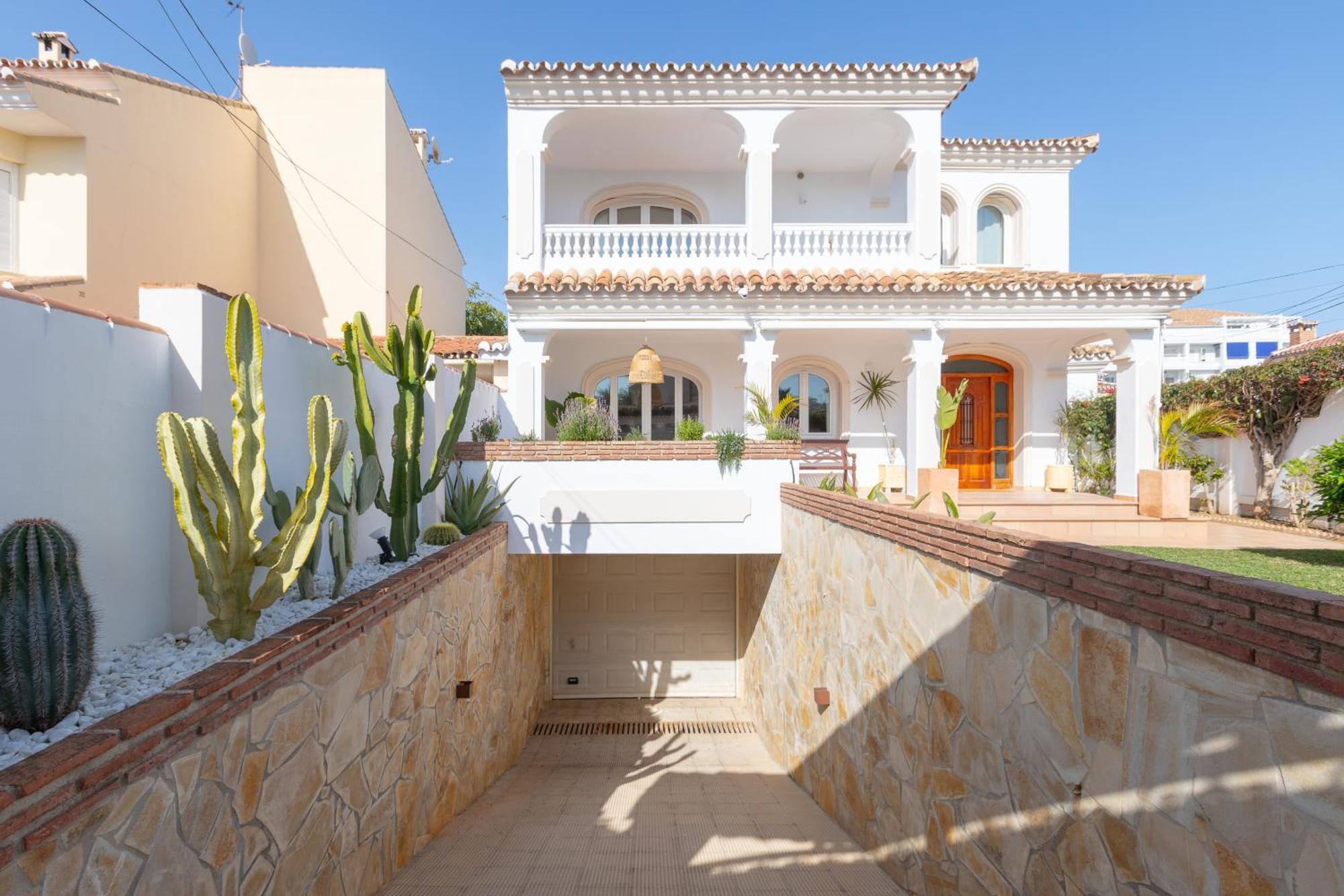 Вилла La Casita Del Mar Торремолинос Экстерьер фото